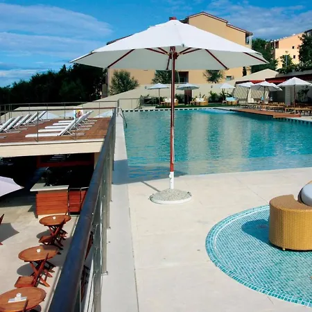 Beautiful In With Outdoor Swimming Pool, Sauna And 2 Bedrooms * Novi Vinodolski