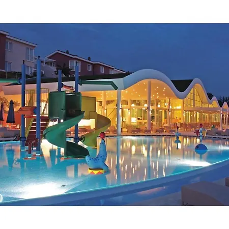 Beautiful In With Outdoor Swimming Pool, Sauna And 2 Bedrooms Apartman *
