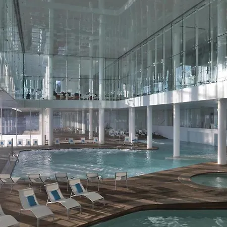 Apartman Beautiful In With Outdoor Swimming Pool, Sauna And 2 Bedrooms *